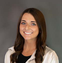 Taylor Smith : HR and Finance Assistant
