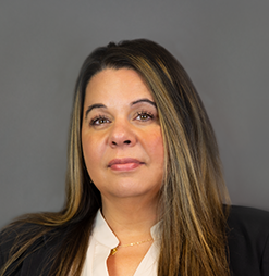 Deana Gralka : Account Manager